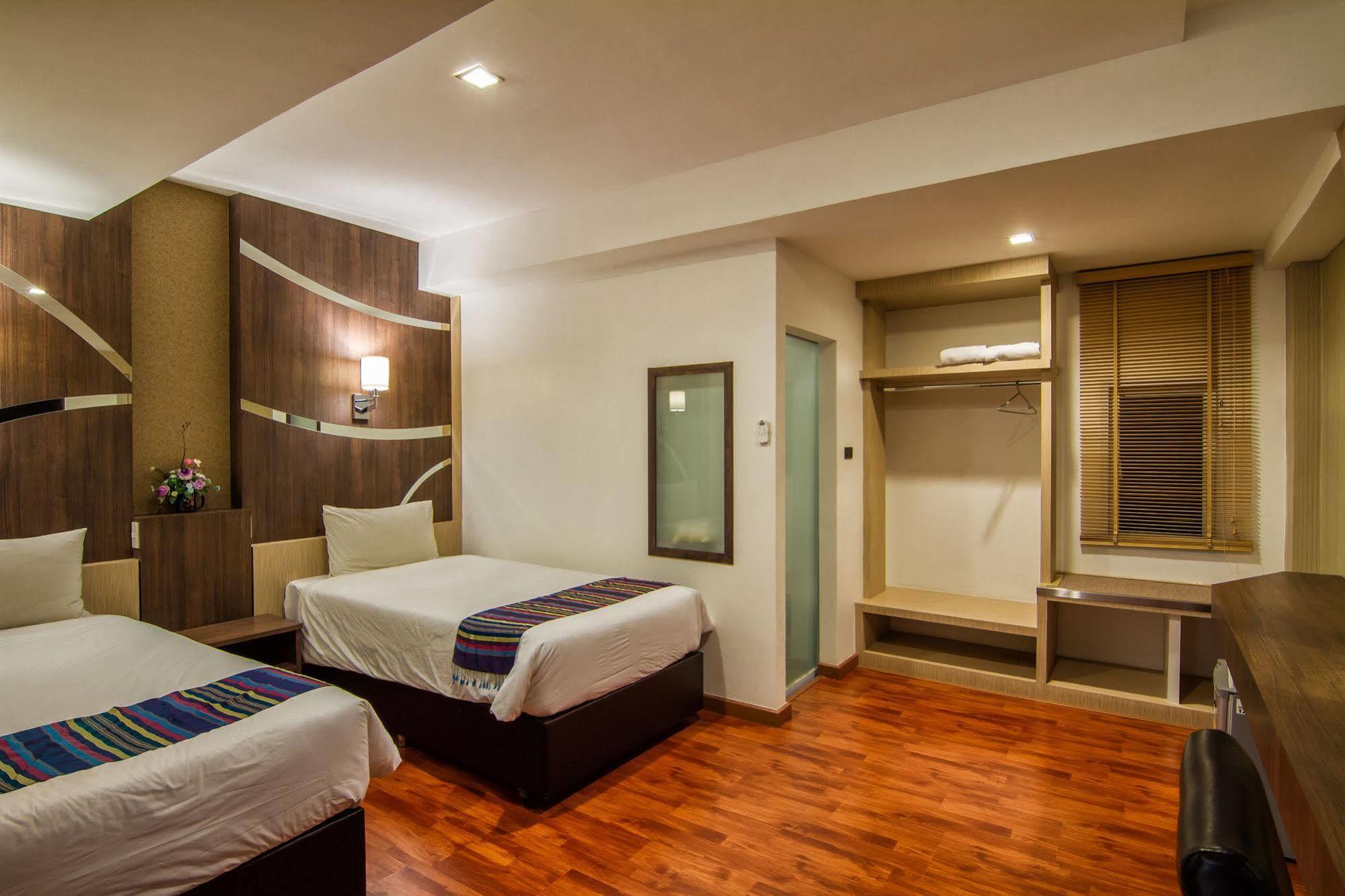 Delio Boutique Hotel Udon Thani Extérieur photo